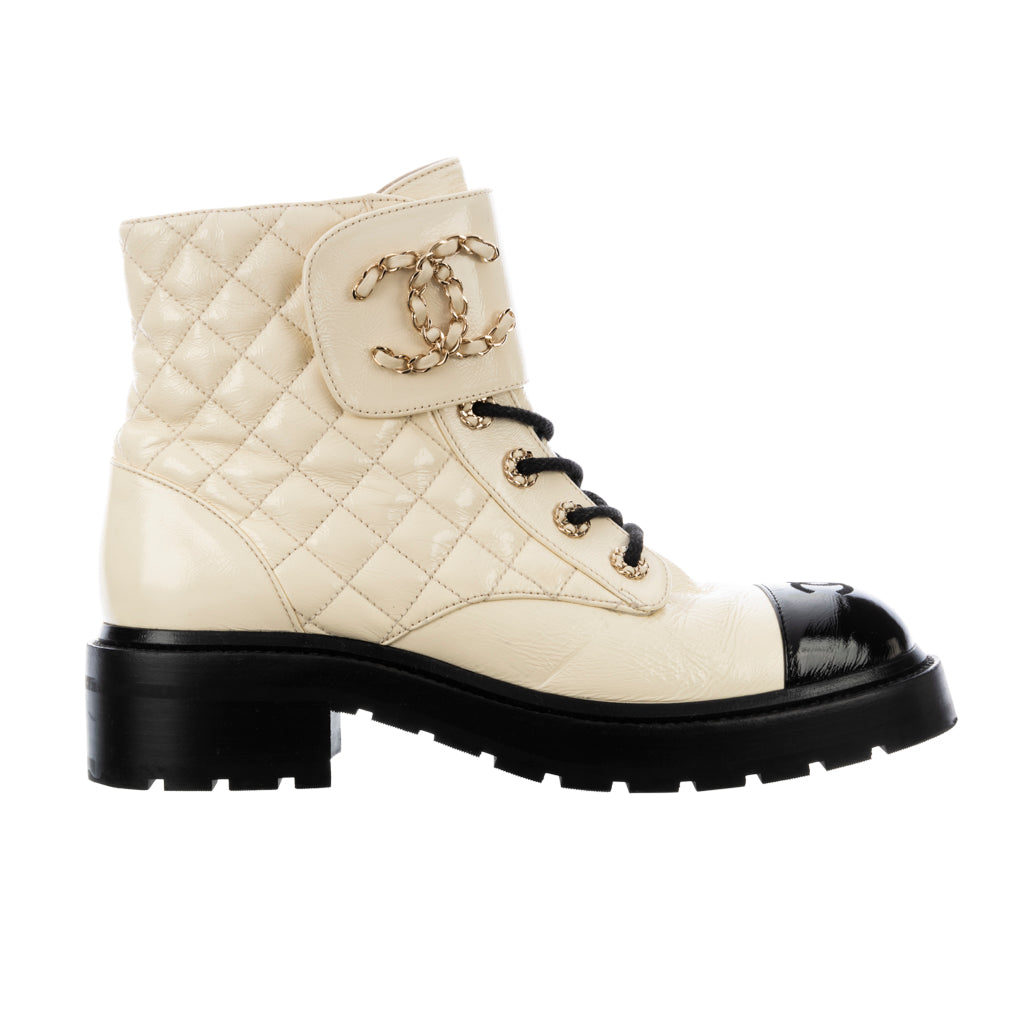 CHANEL ANKLE BOOT 38