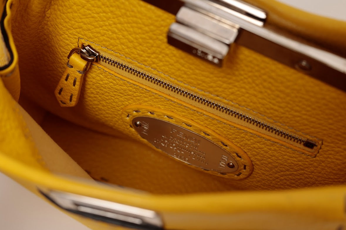 BOLSA FENDI PEEKABOO MÉDIA